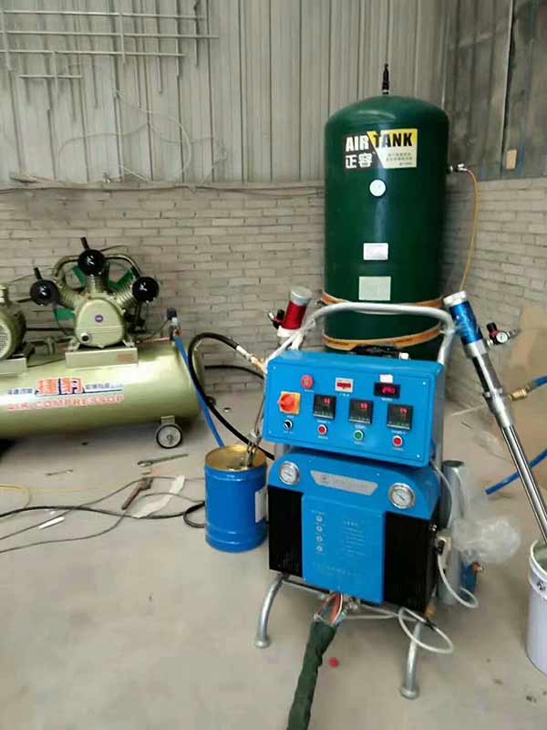 濟(jì)南聚脲噴涂機(jī)(圖2) Q5200濟(jì)南聚脲噴涂機(jī)氣動(dòng)型