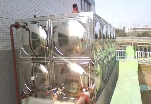 太陽能熱水器水箱發(fā)泡(圖3) 太陽能熱水器水箱發(fā)泡